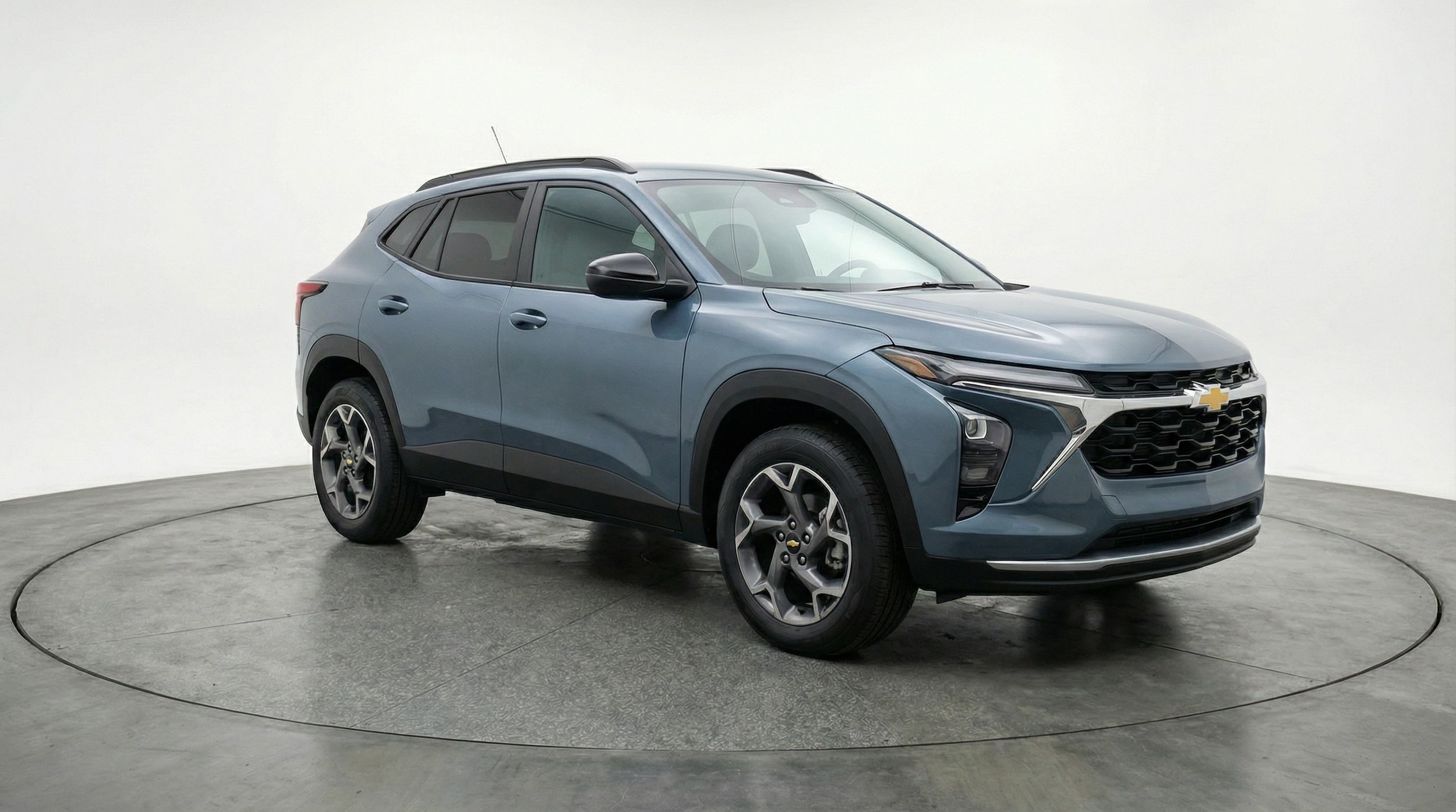 Thumbnail: 2025 Chevrolet Trax - 1