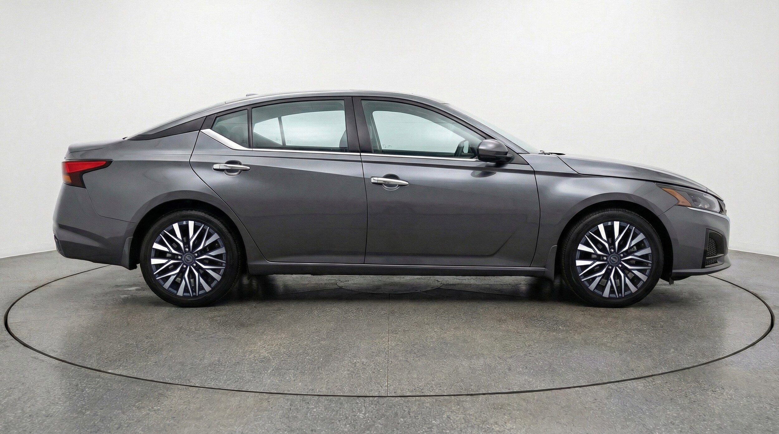 Thumbnail: 2025 Nissan Altima - 11