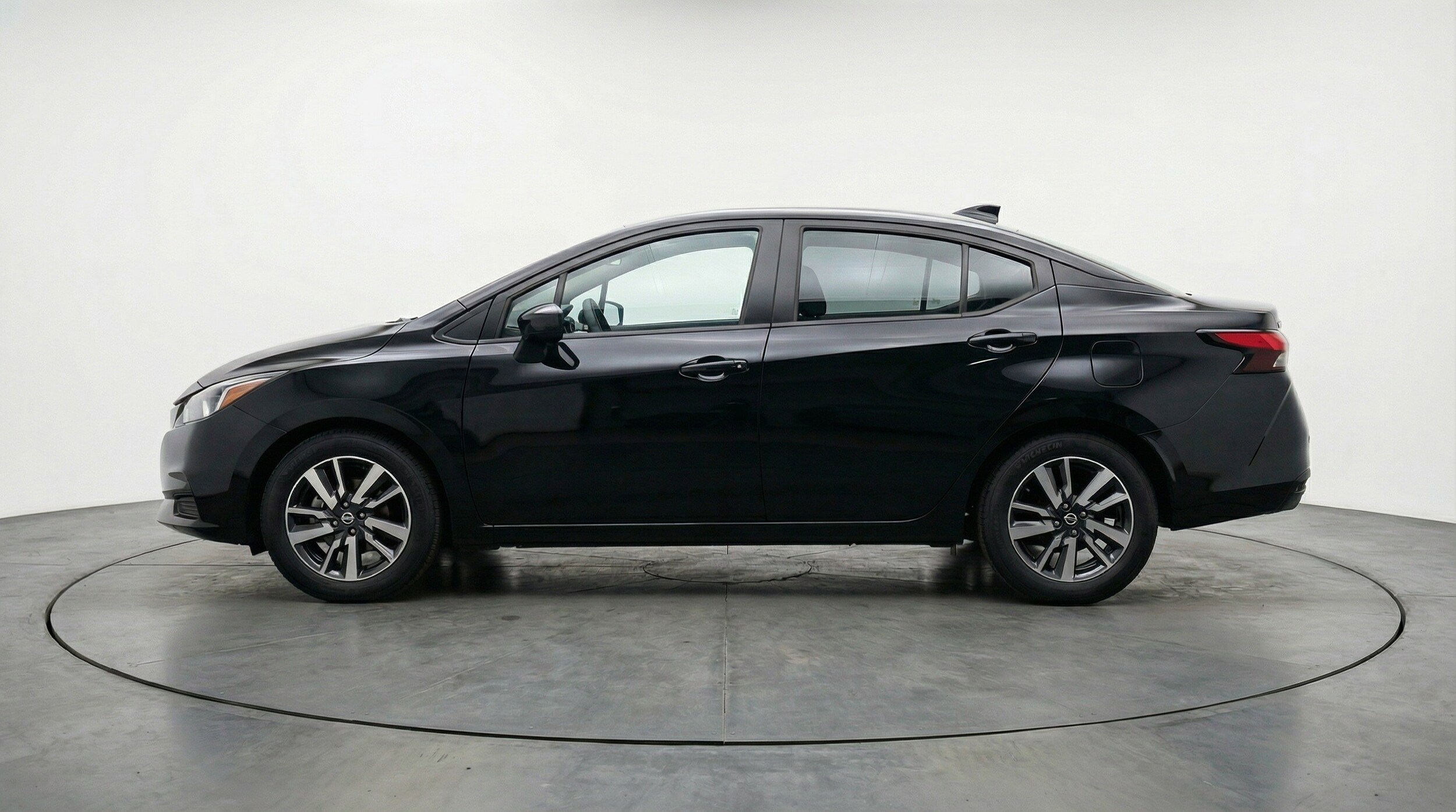 Thumbnail: 2025 Nissan Versa - 5