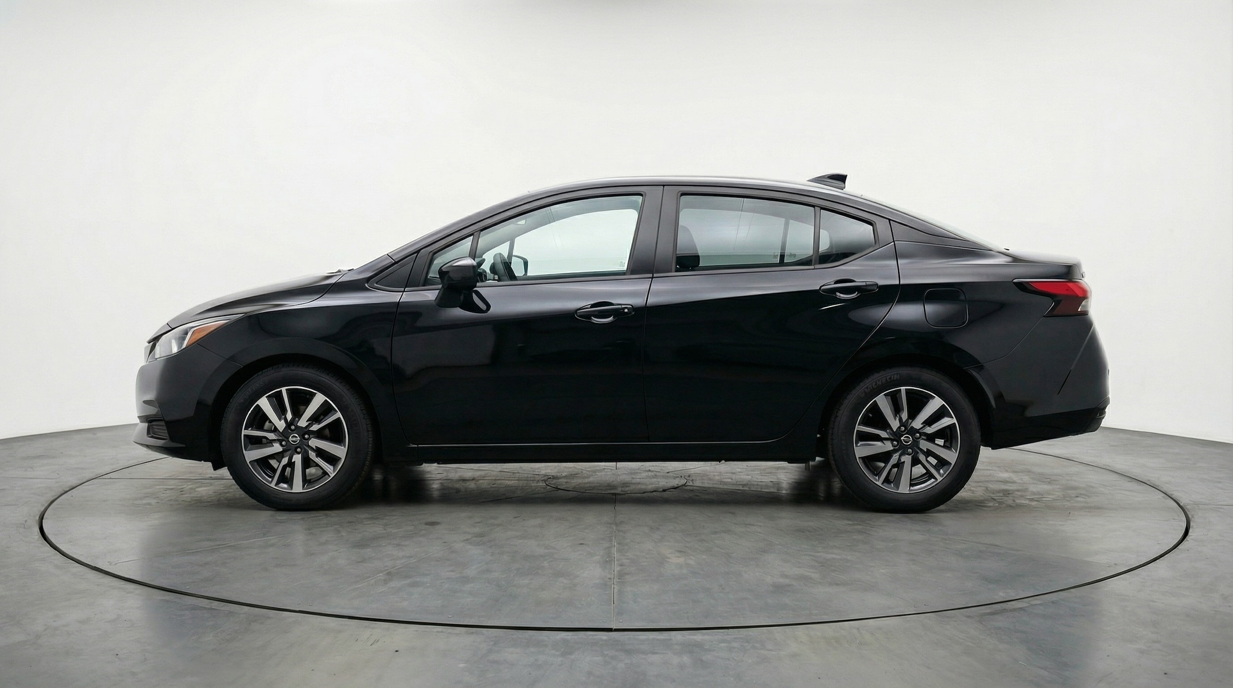 Thumbnail: 2025 Nissan Versa - 4
