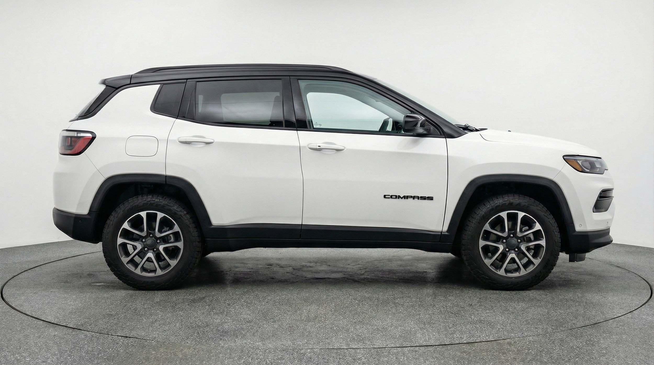 Thumbnail: 2025 Jeep Compass - 11