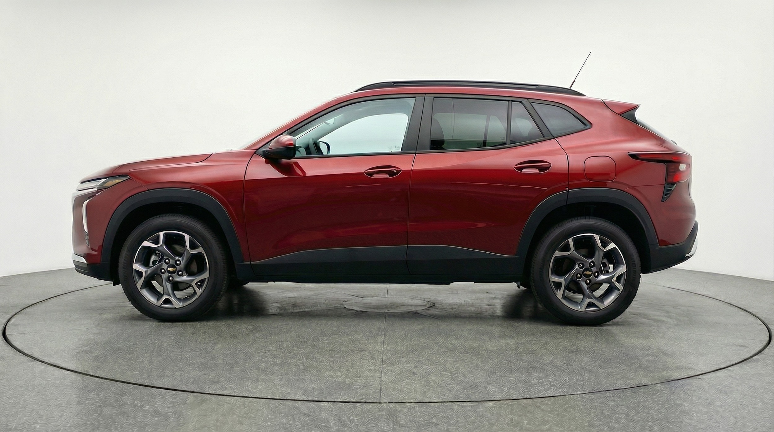 Thumbnail: 2025 Chevrolet Trax - 4