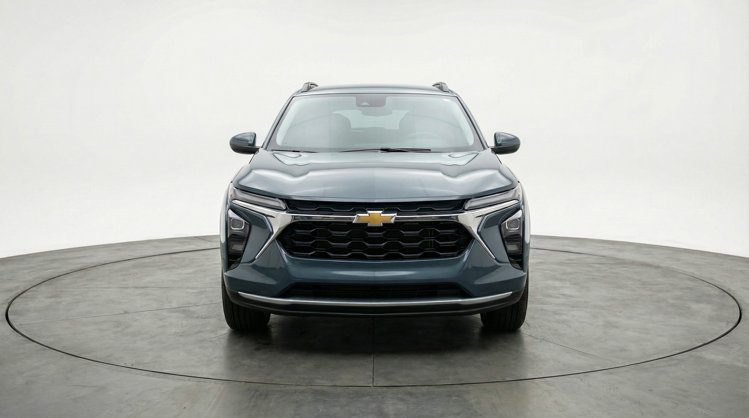 Thumbnail: 2025 Chevrolet Trax - 2