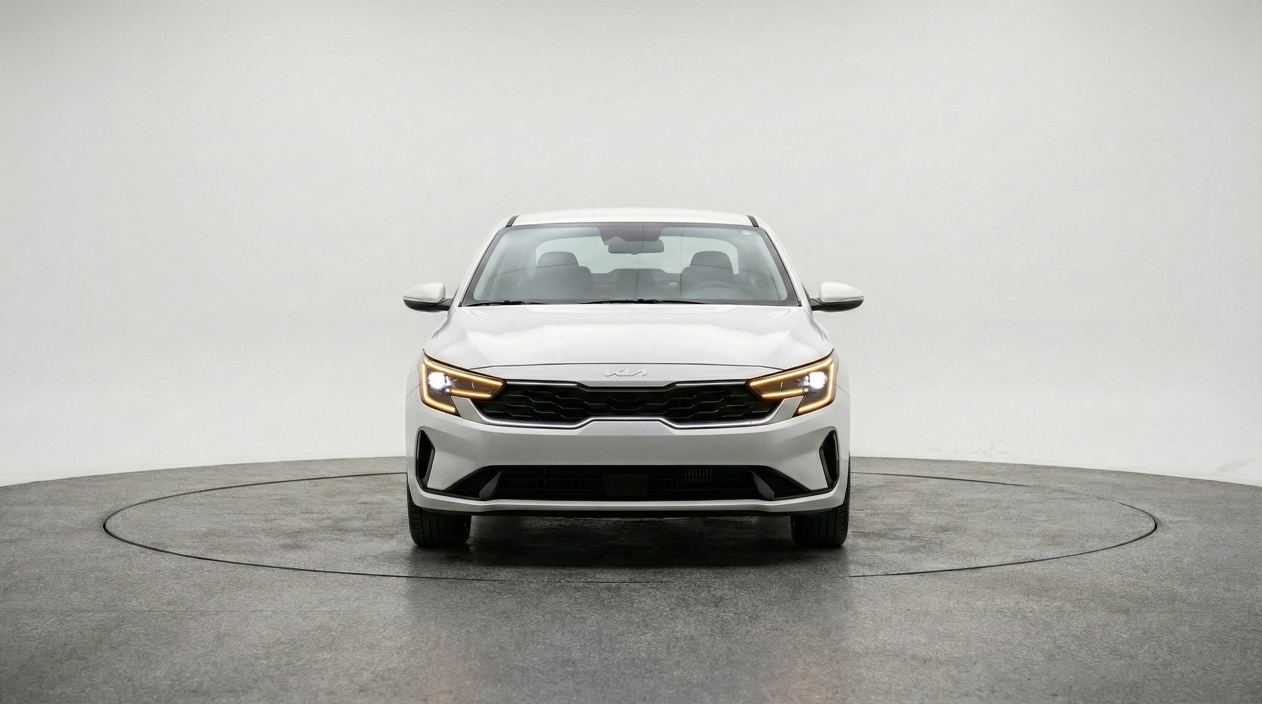 Thumbnail: 2025 Kia K4 - 2