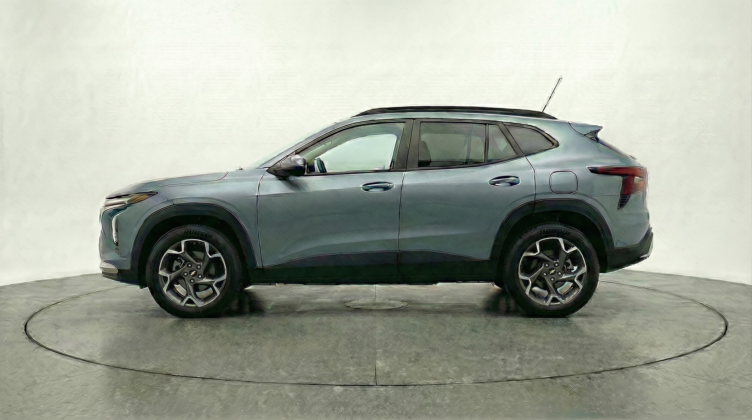 Thumbnail: 2025 Chevrolet Trax - 4