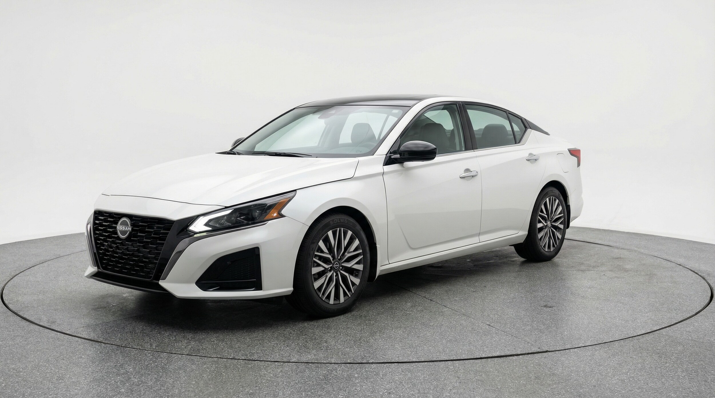 Thumbnail: 2025 Nissan Altima - 3