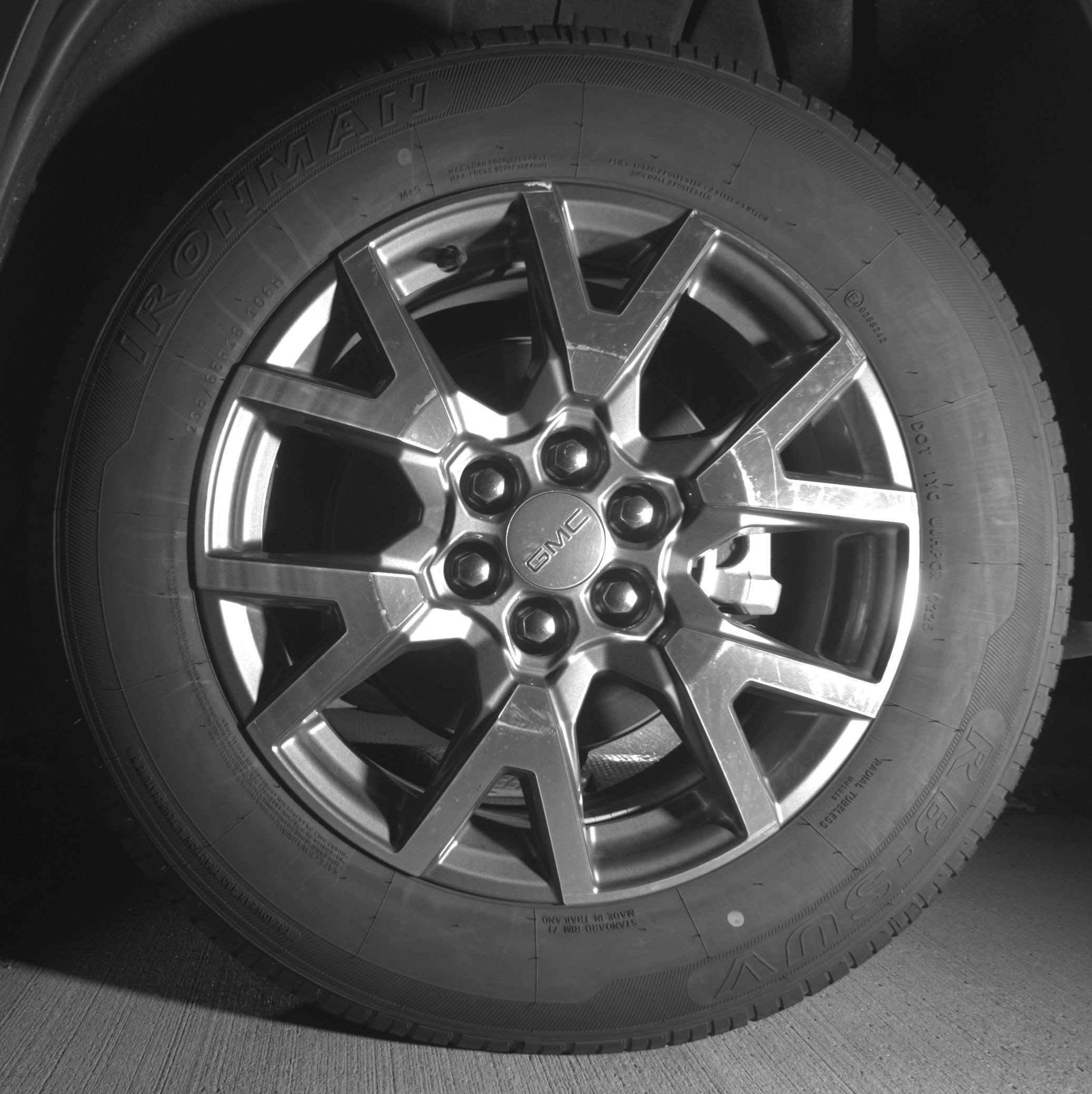 Thumbnail: 2023 GMC Acadia - 14