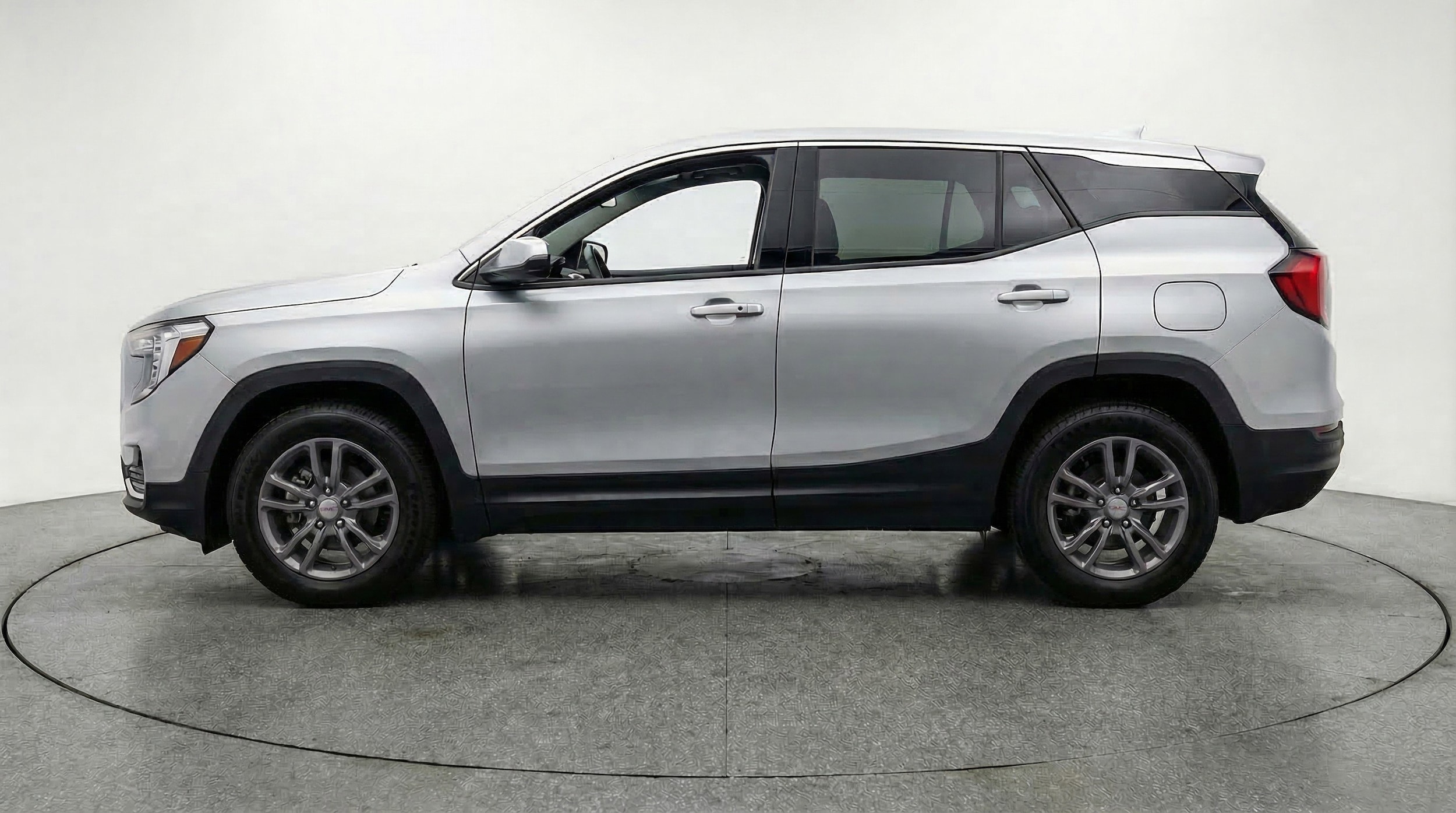 Thumbnail: 2024 GMC Terrain - 5