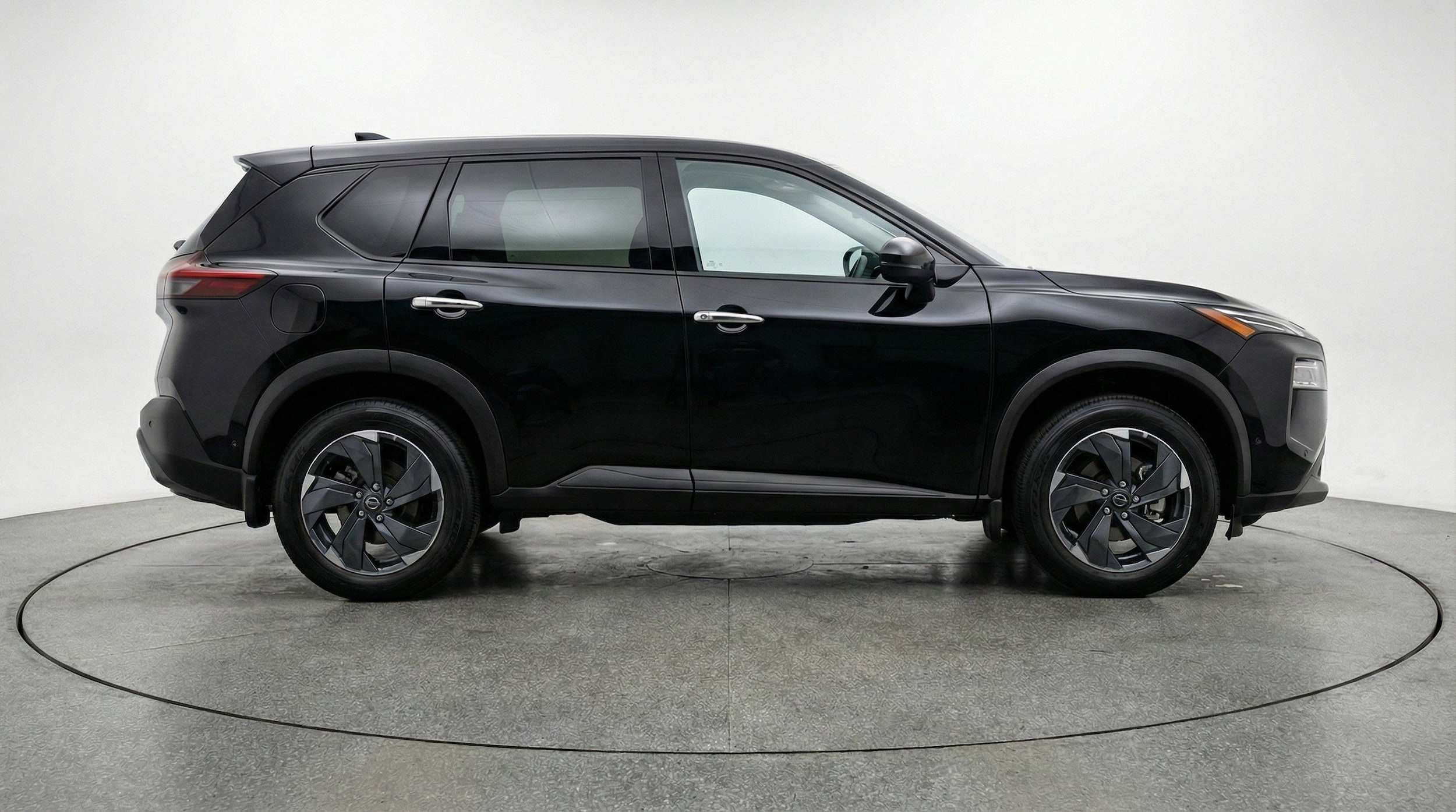 Thumbnail: 2025 Nissan Rogue - 11