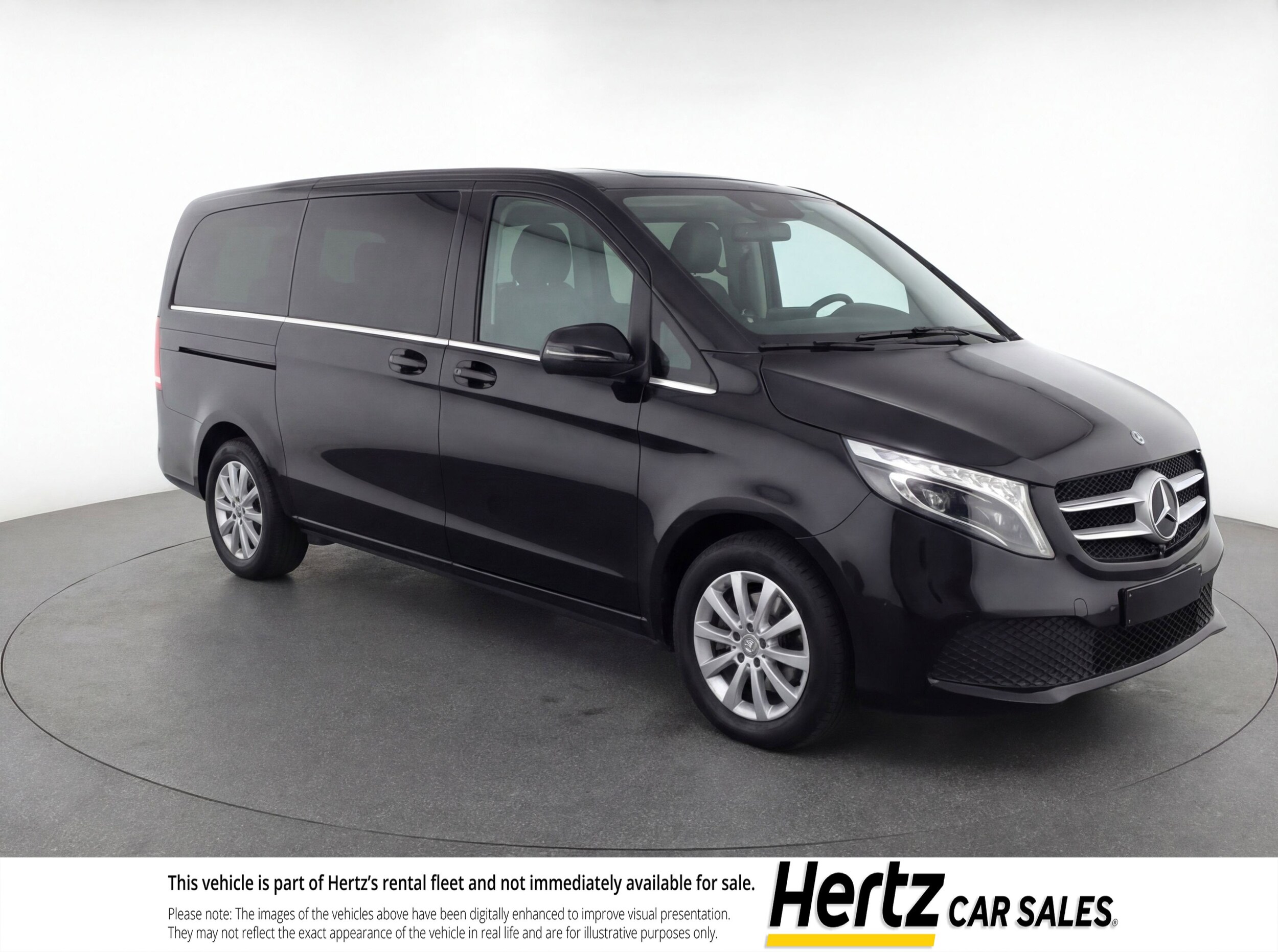 Thumbnail: 2024 Chrysler Pacifica - 1