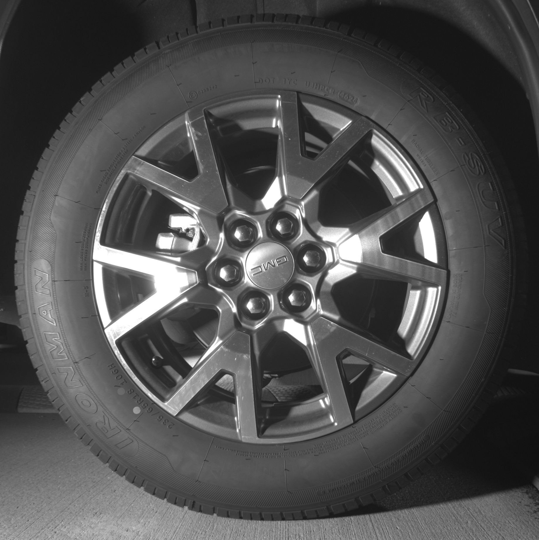 Thumbnail: 2023 GMC Acadia - 15