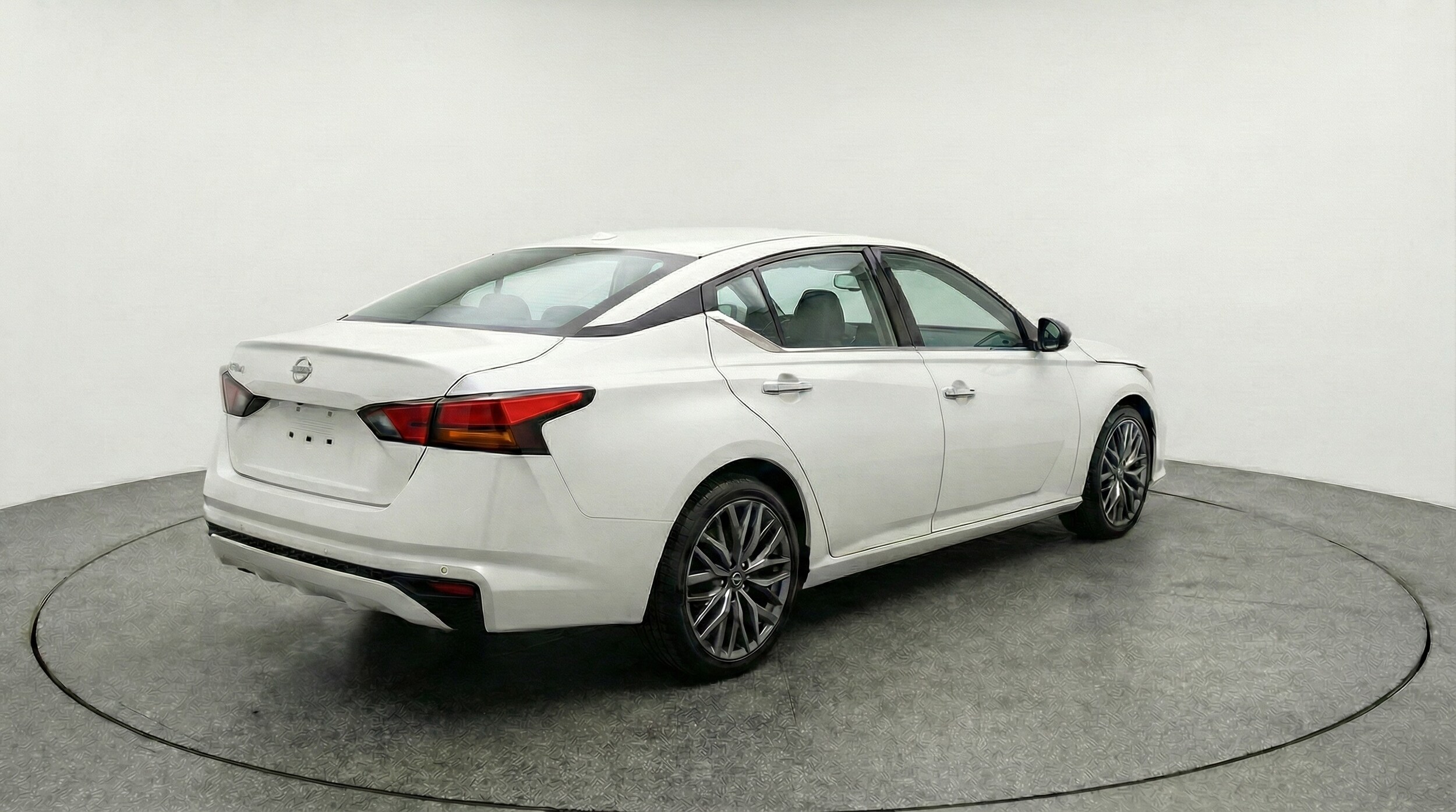 Thumbnail: 2025 Nissan Altima - 7