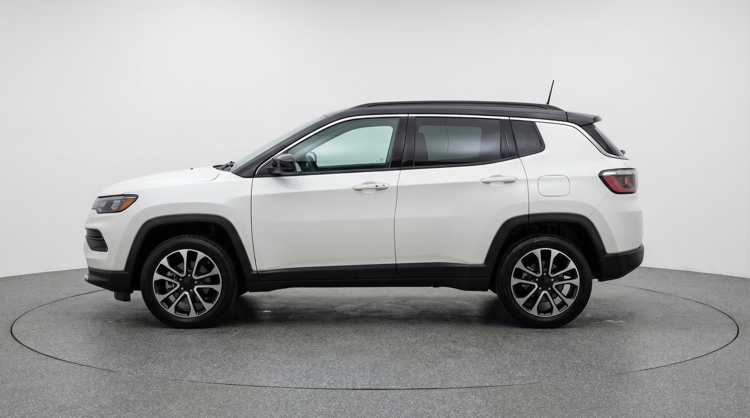 Thumbnail: 2025 Jeep Compass - 4