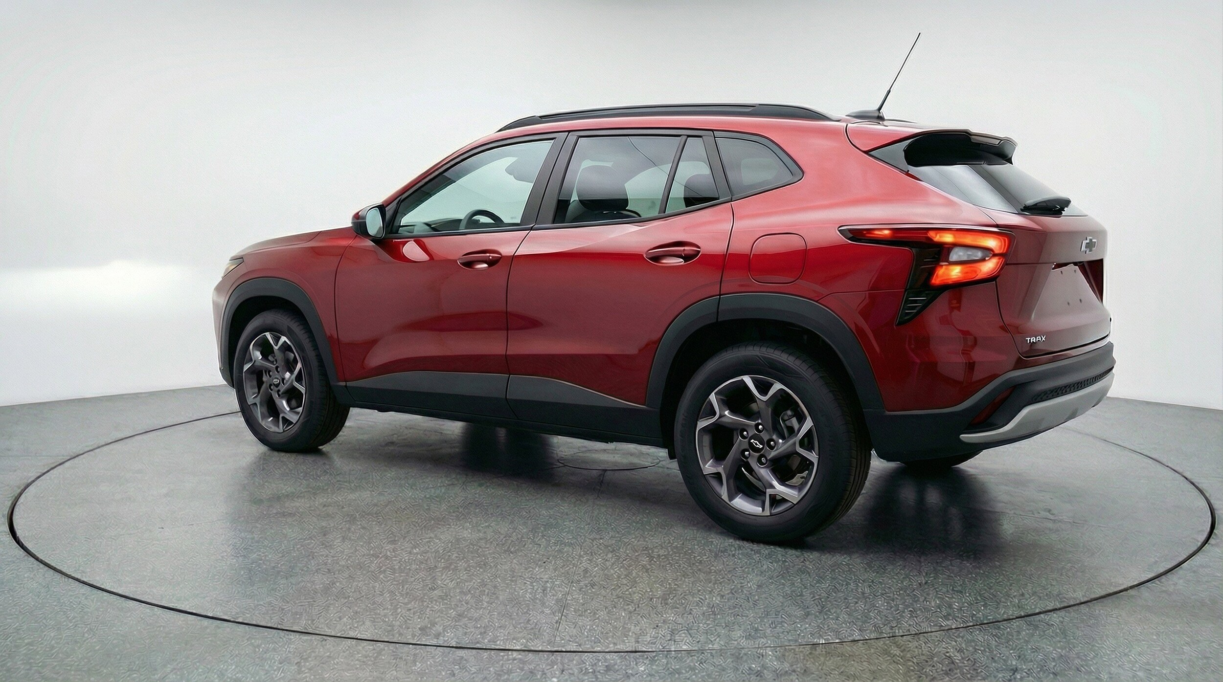 Thumbnail: 2025 Chevrolet Trax - 6
