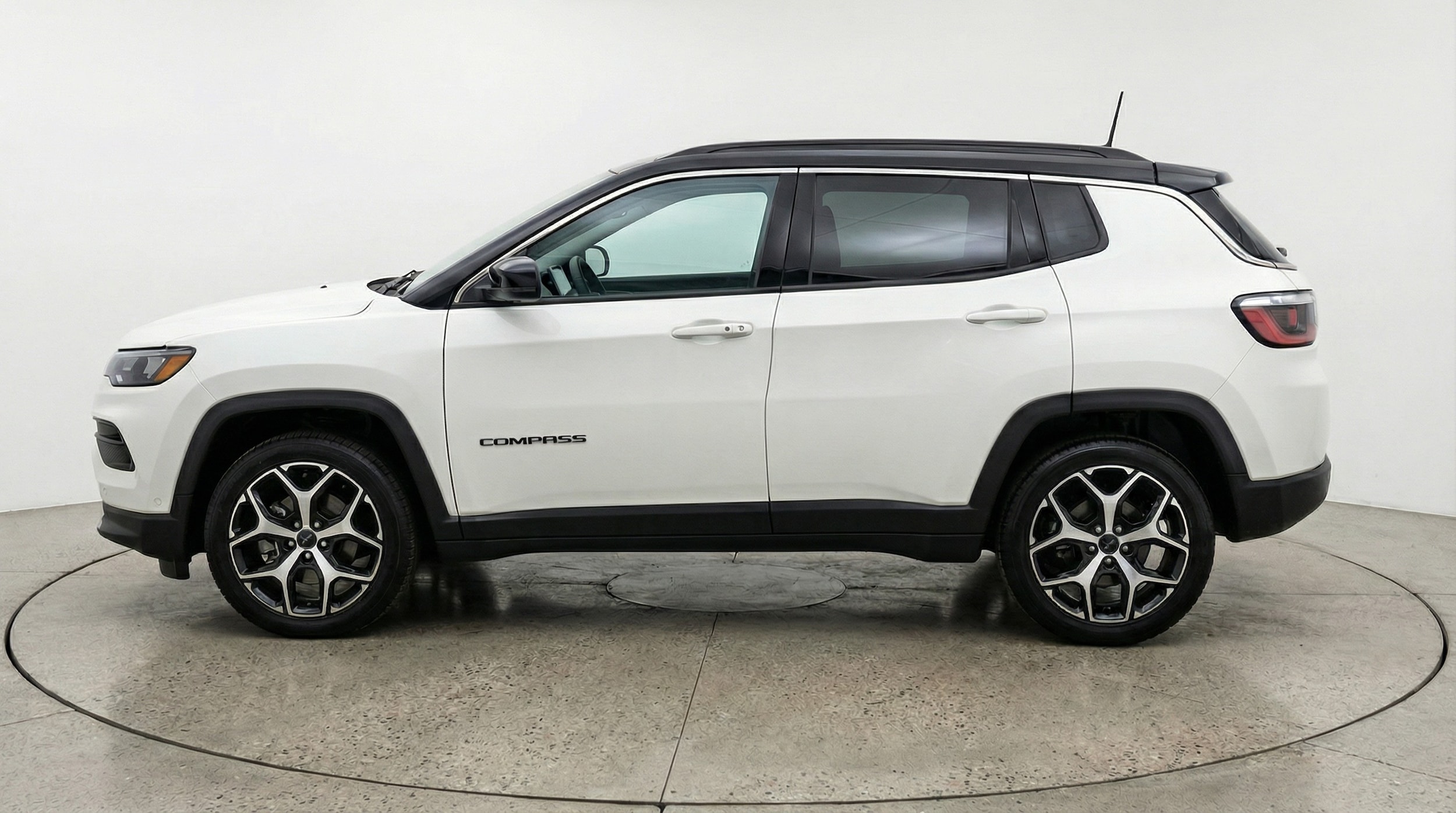 Thumbnail: 2025 Jeep Compass - 4