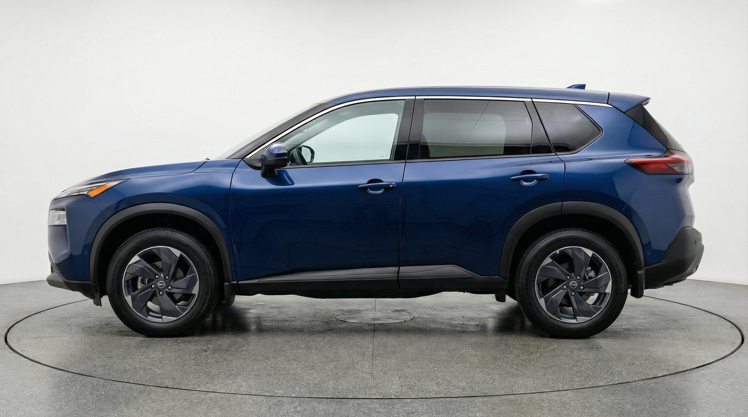Thumbnail: 2025 Nissan Rogue - 4