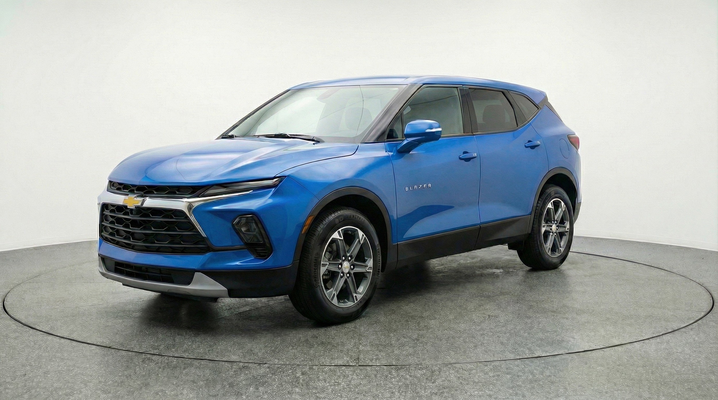 Thumbnail: 2025 Chevrolet Blazer - 3