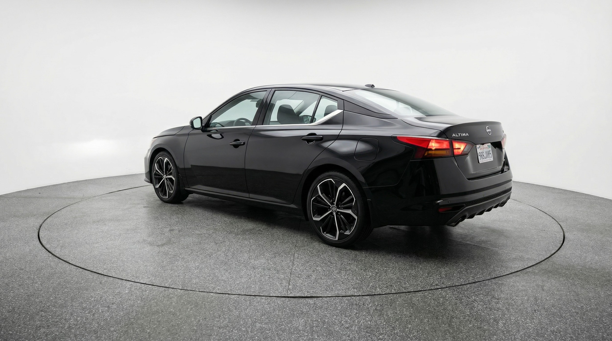 Thumbnail: 2025 Nissan Altima - 5