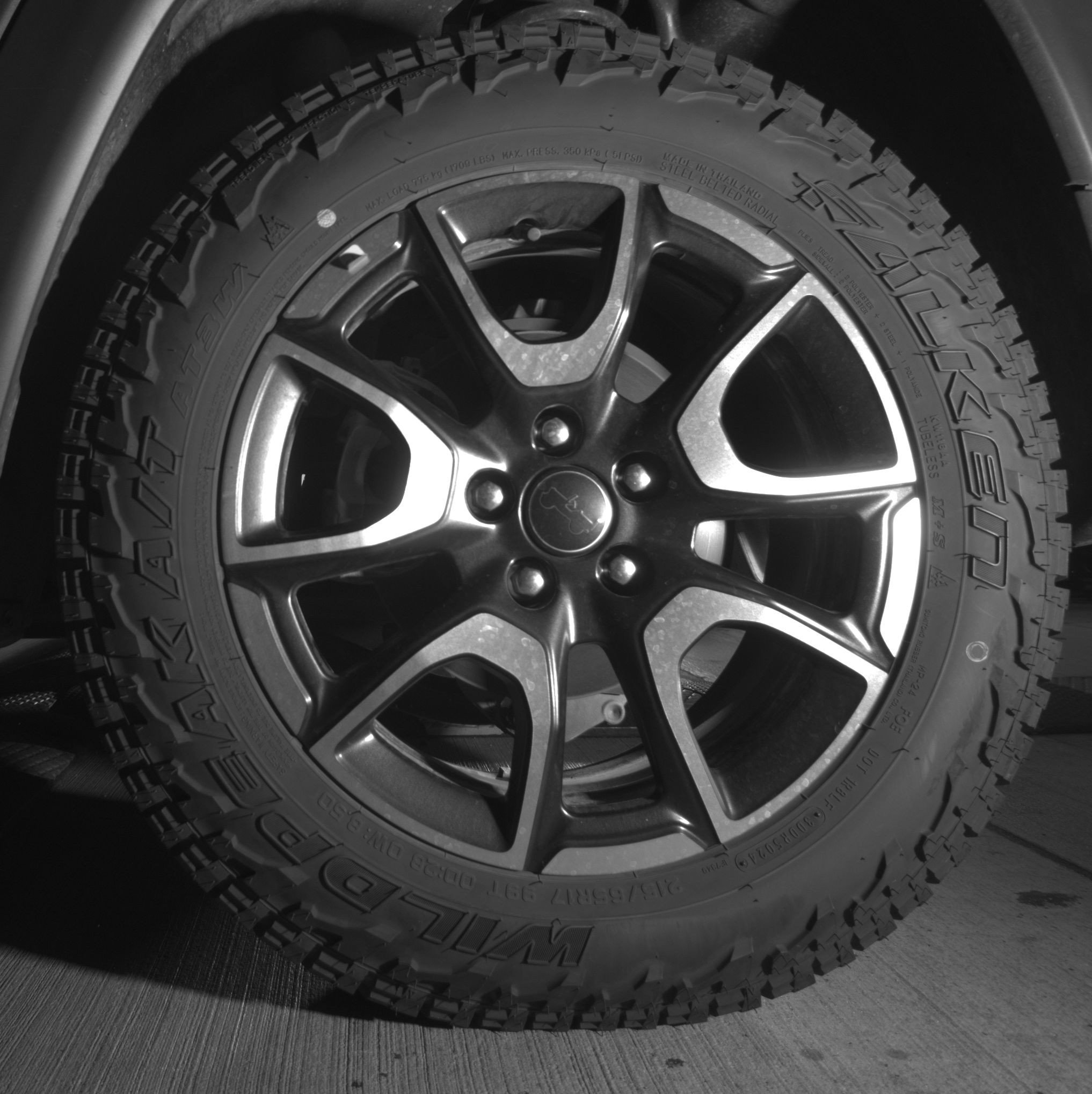 Thumbnail: 2025 Jeep Compass - 14