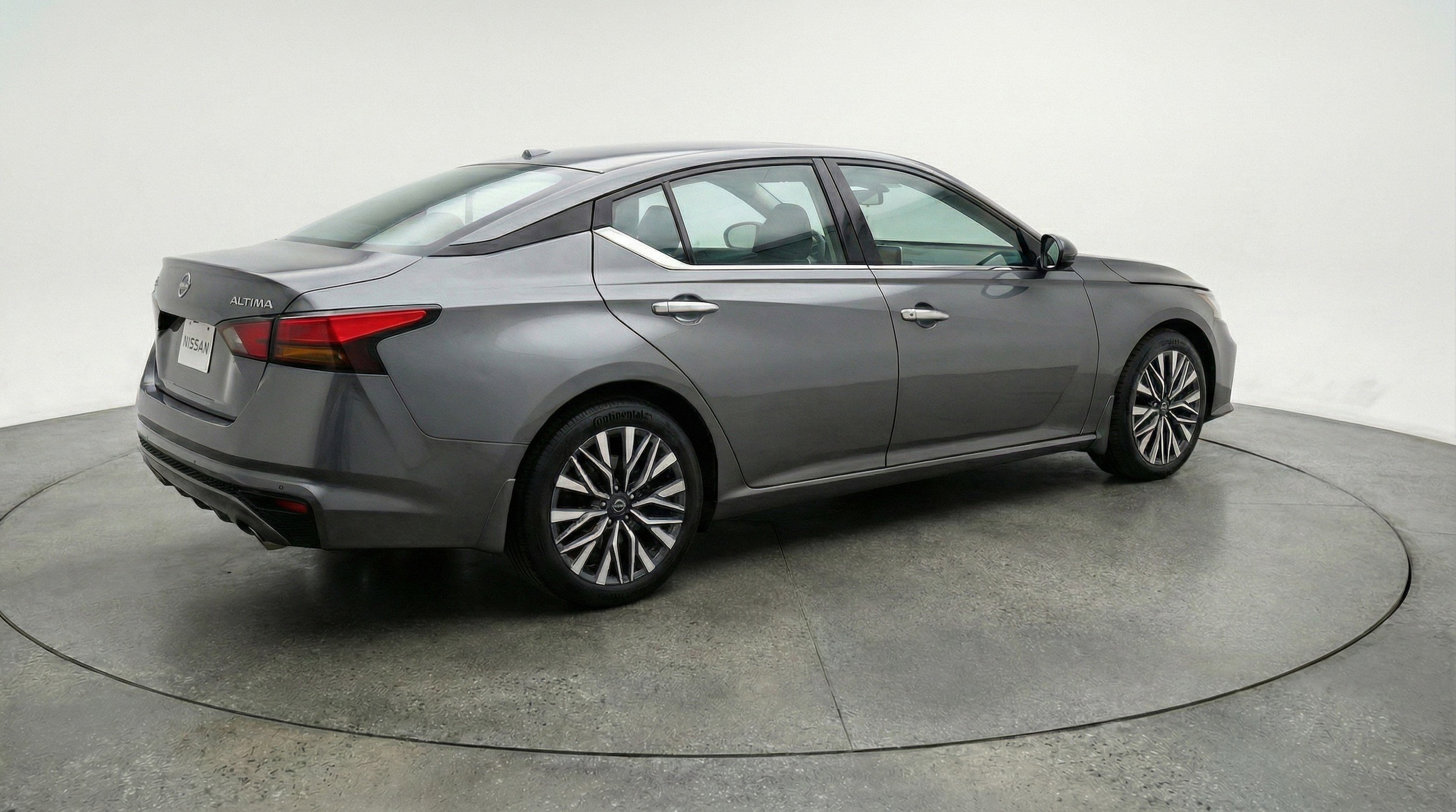 Thumbnail: 2025 Nissan Altima - 9