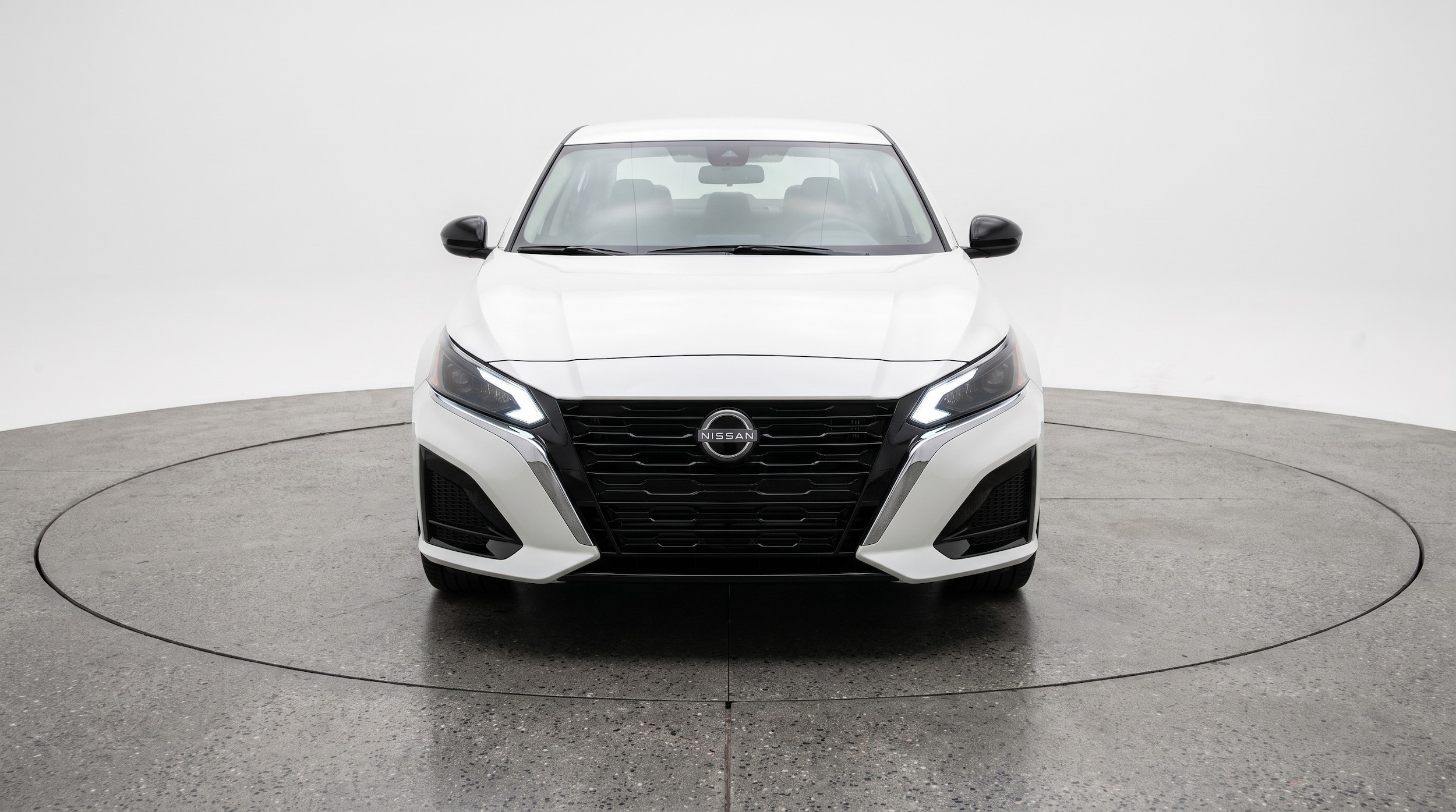 Thumbnail: 2025 Nissan Altima - 2