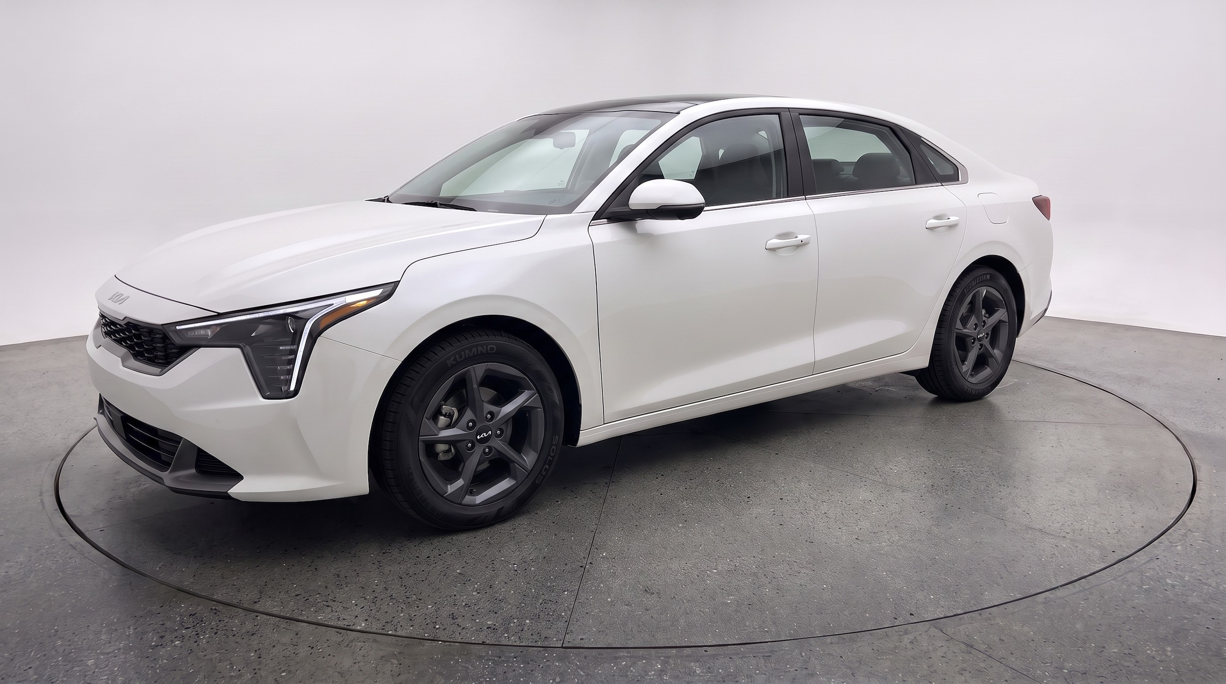 Thumbnail: 2025 Kia K4 - 3