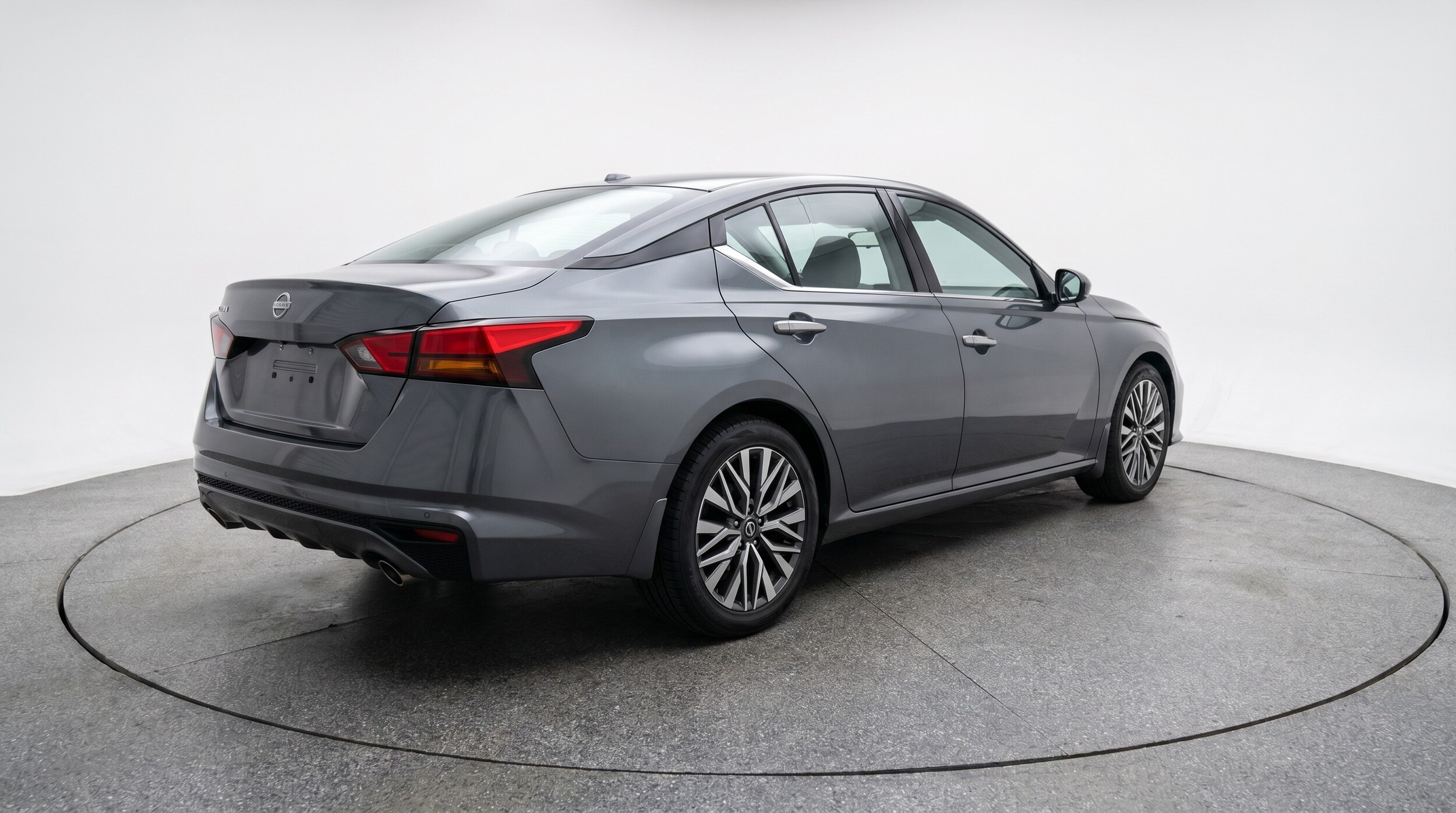 Thumbnail: 2025 Nissan Altima - 7