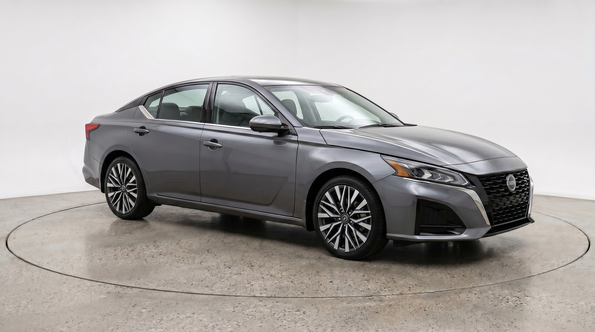 Thumbnail: 2025 Nissan Altima - 1