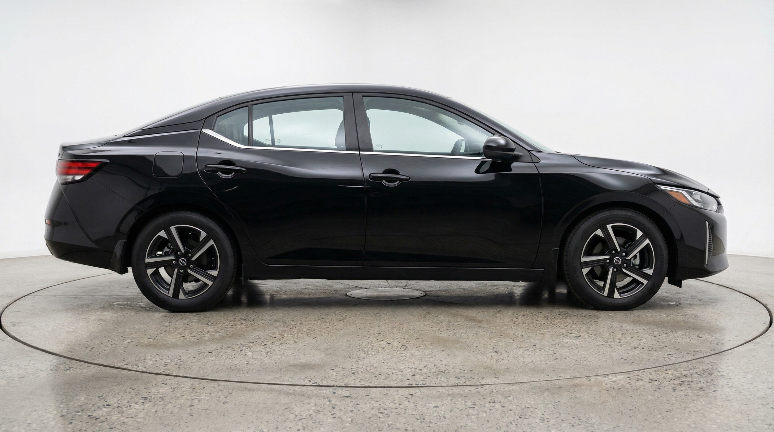 Thumbnail: 2025 Nissan Sentra - 8