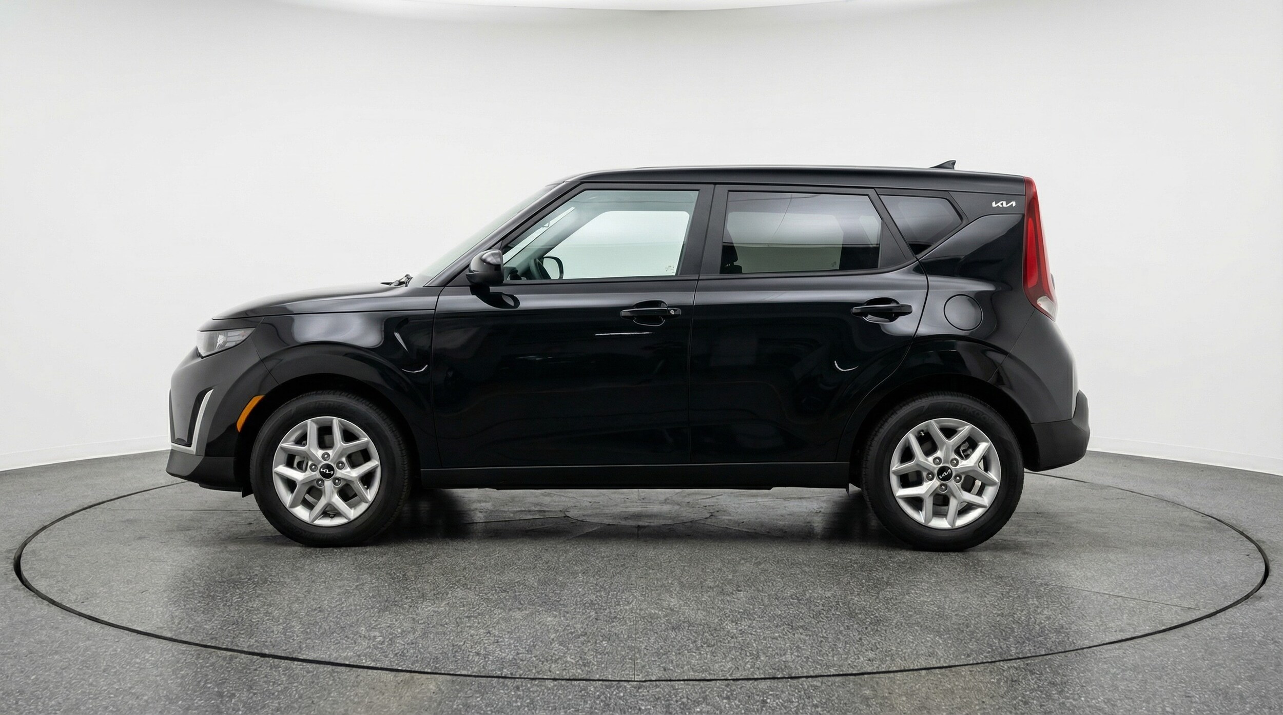 Thumbnail: 2025 Kia Soul - 4