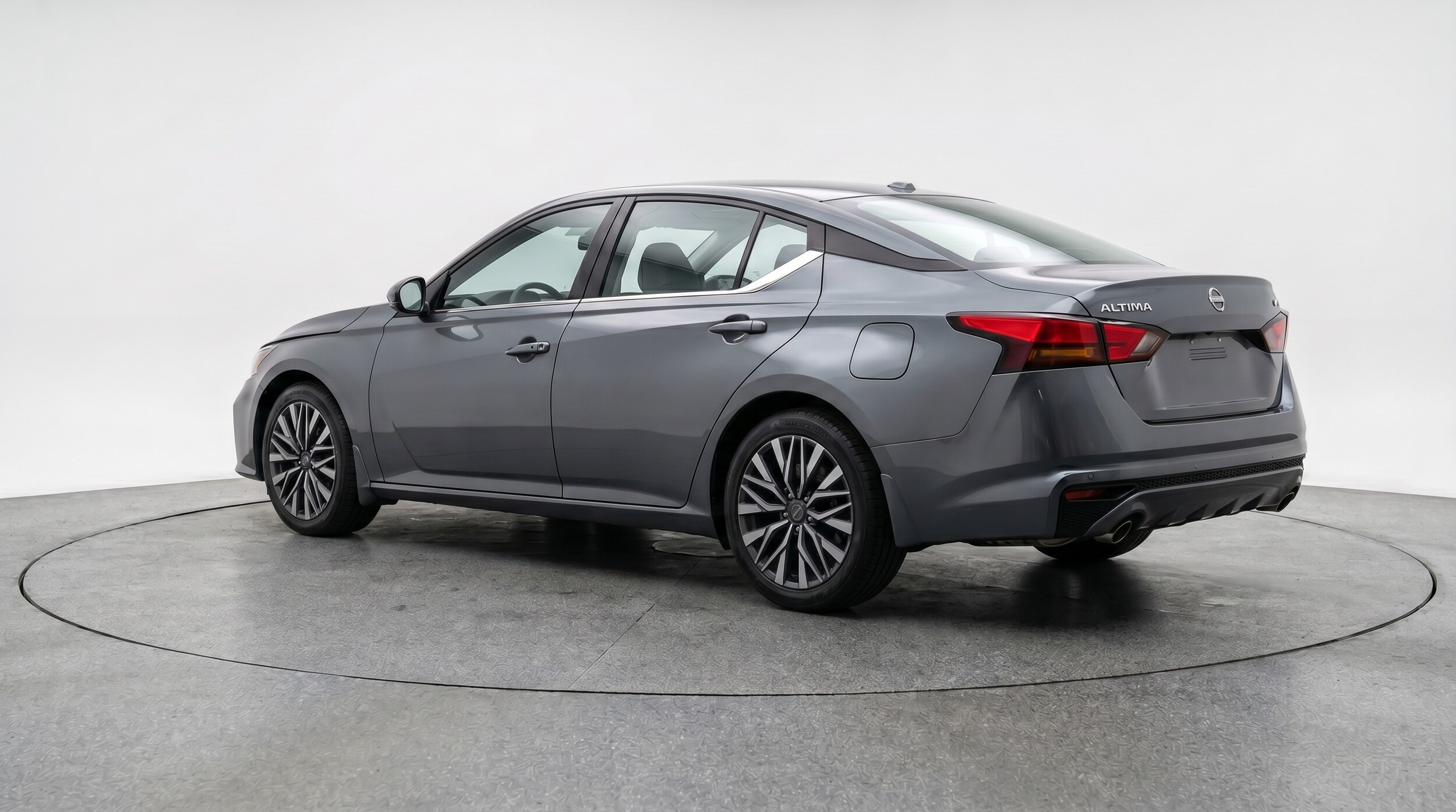 Thumbnail: 2025 Nissan Altima - 5