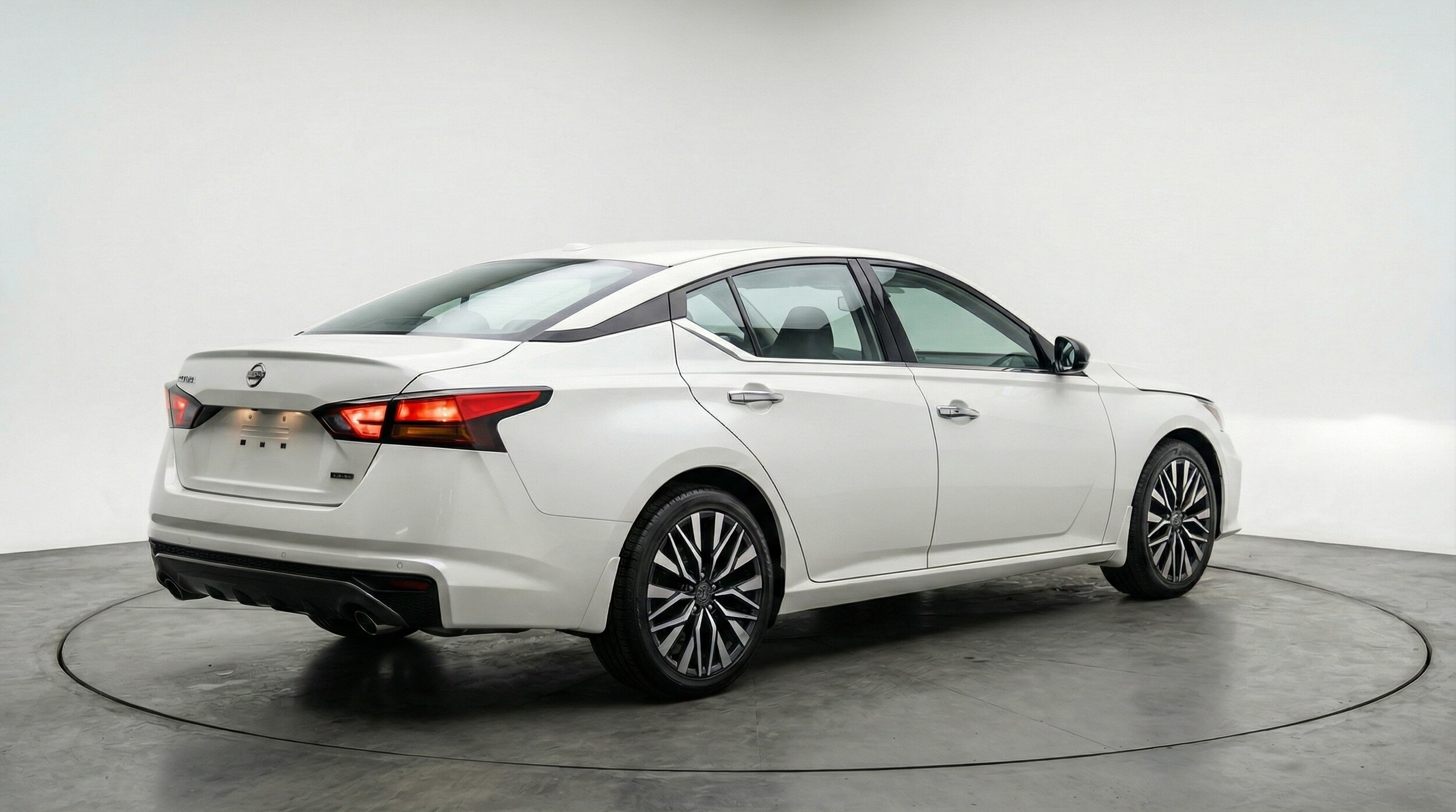 Thumbnail: 2025 Nissan Altima - 7
