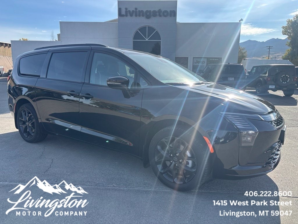 2027 Chrysler Pacifica