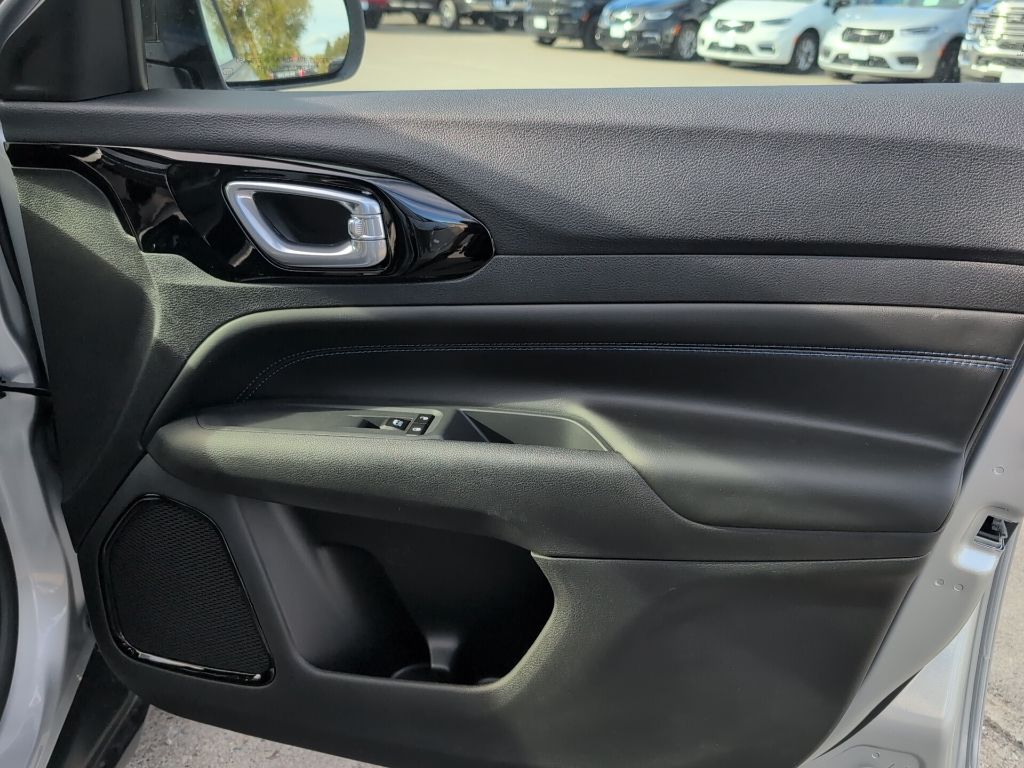 2026 Jeep Compass Altitude Special Edition - Photo 28