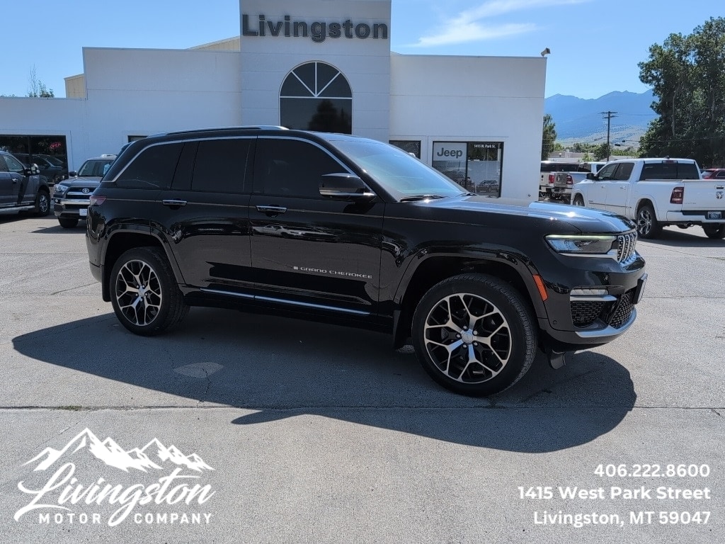 2022 Jeep Grand Cherokee Summit