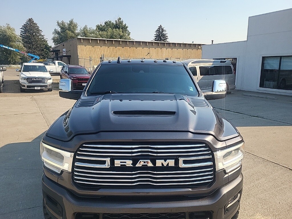 2023 Ram 3500 Laramie photo 3