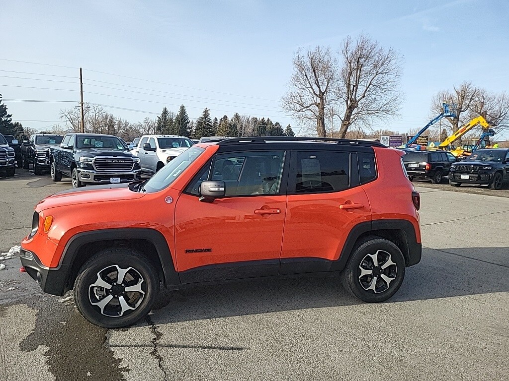 2019 Jeep Renegade Trailhawk photo 2