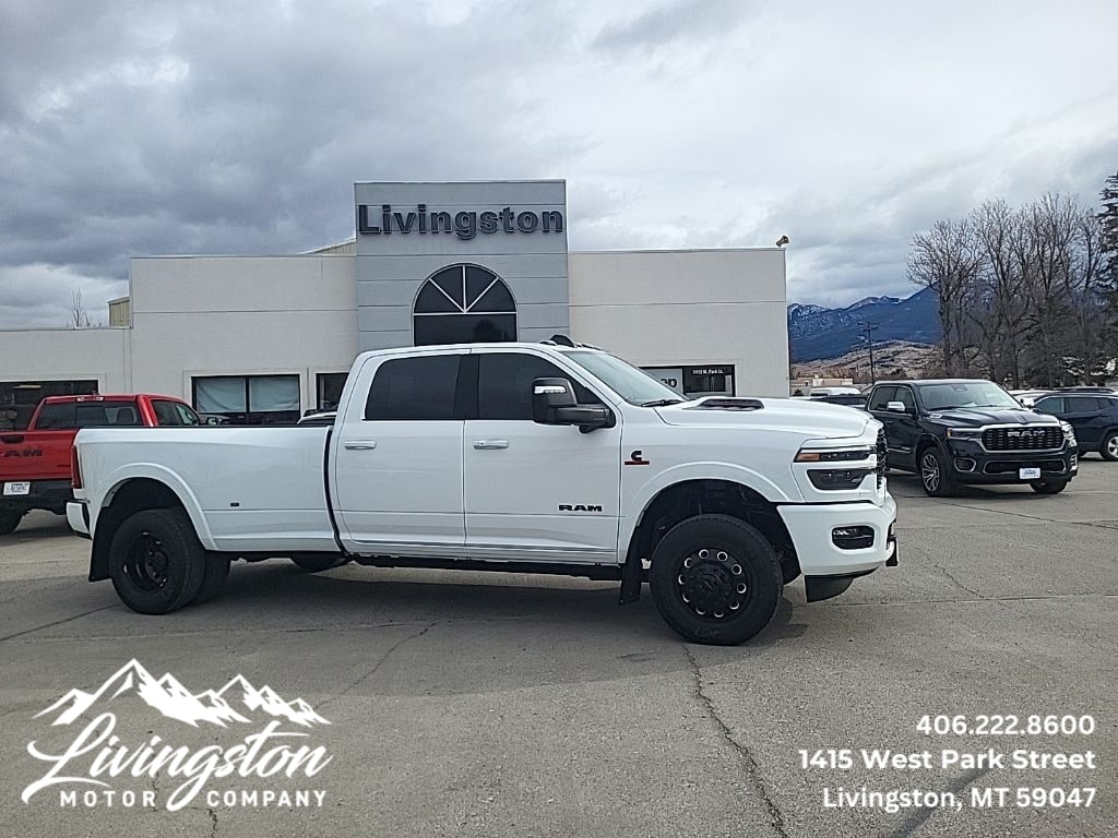 2025 RAM 3500 Limited 4X4 Crew Cab LWB's photo
