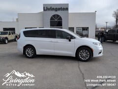 2026 Chrysler Pacifica Limited Passenger Van