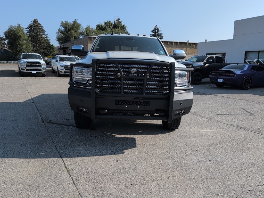 2020 Ram 2500 Laramie Longhorn photo 3