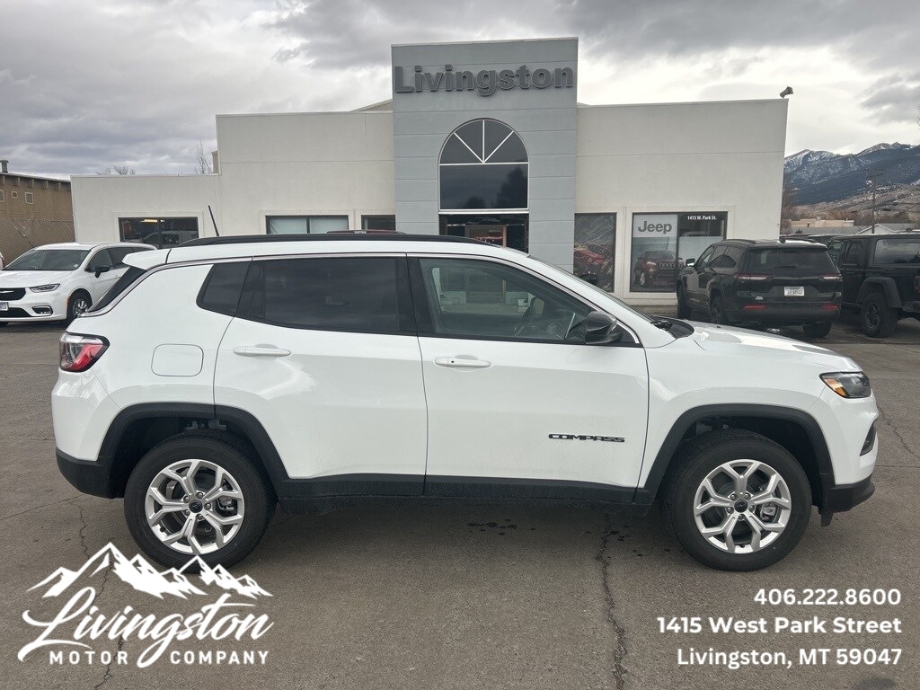 2026 Jeep Compass Latitude's photo