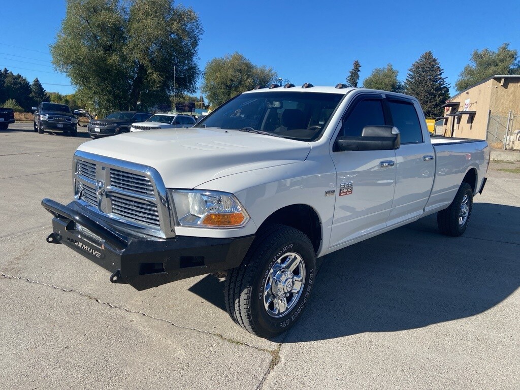 2010 Ram 2500 SLT photo 4