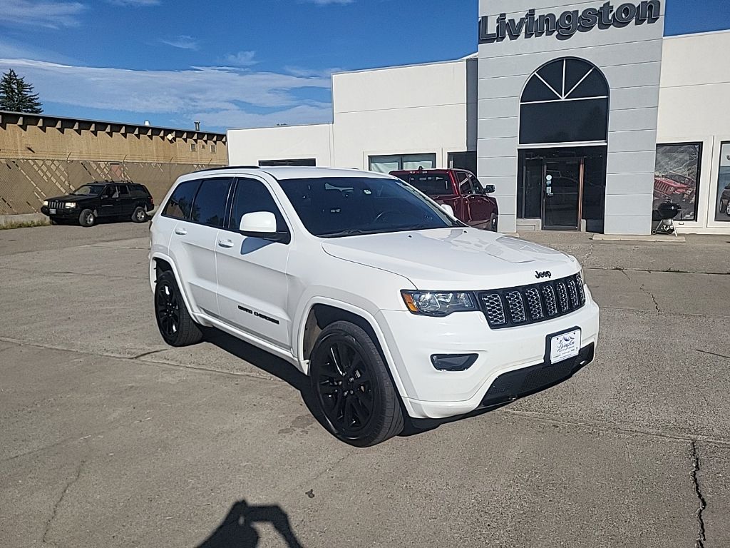 Used 2018 Jeep Grand Cherokee Altitude with VIN 1C4RJFAGXJC189436 for sale in Livingston, MT