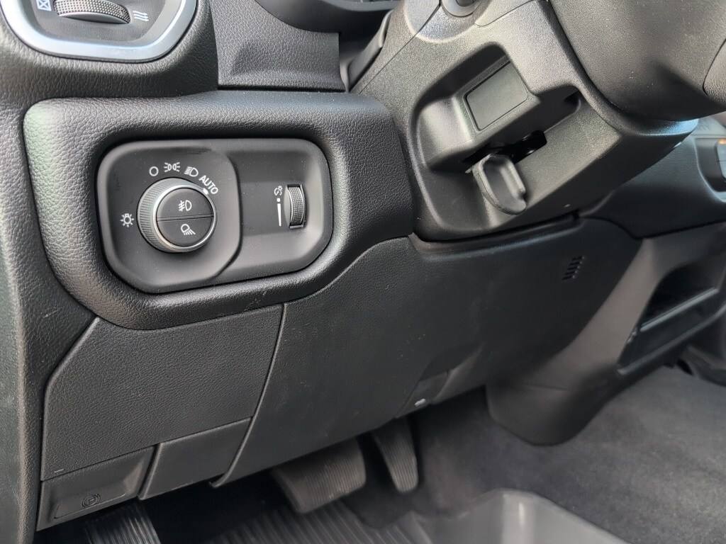 2026 Ram 3500 Big Horn photo 4