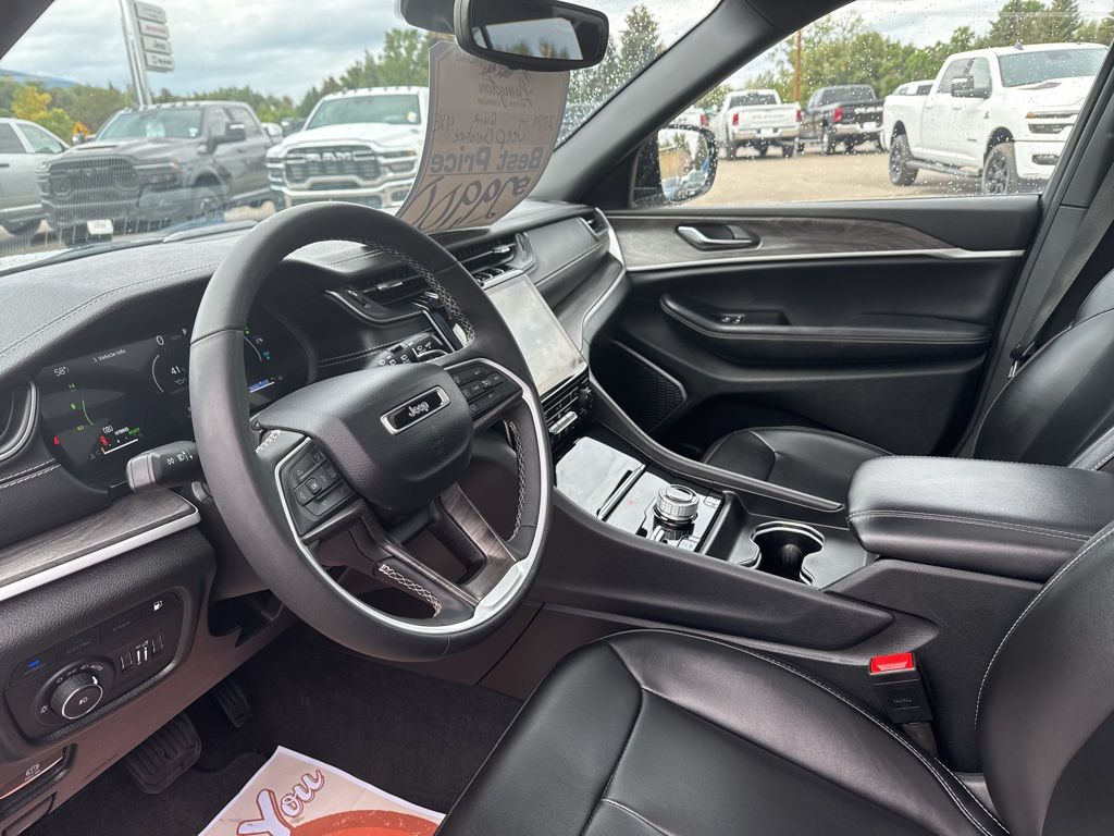 2024 Jeep Grand Cherokee 4xe - Photo 12