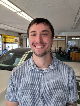 Staff member Braden Dorrington from ID_5c983da39343