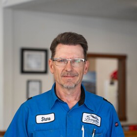 Staff member Shane Worke from ID_23842a015d0c