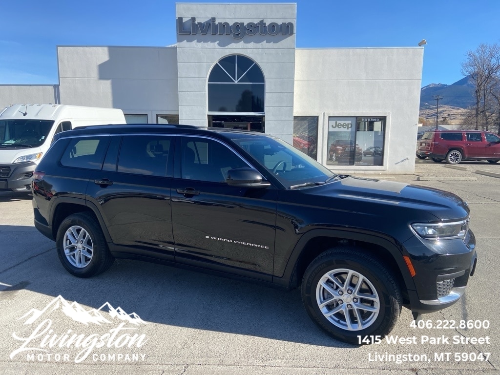 2023 Jeep Grand Cherokee L Laredo's photo