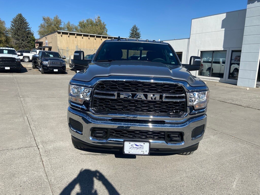 2024 Ram 2500 Tradesman photo 2