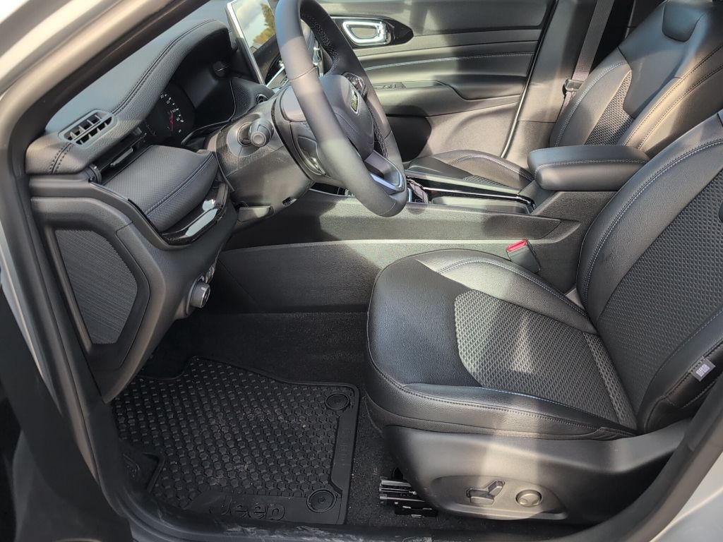 2026 Jeep Compass Altitude Special Edition - Photo 17